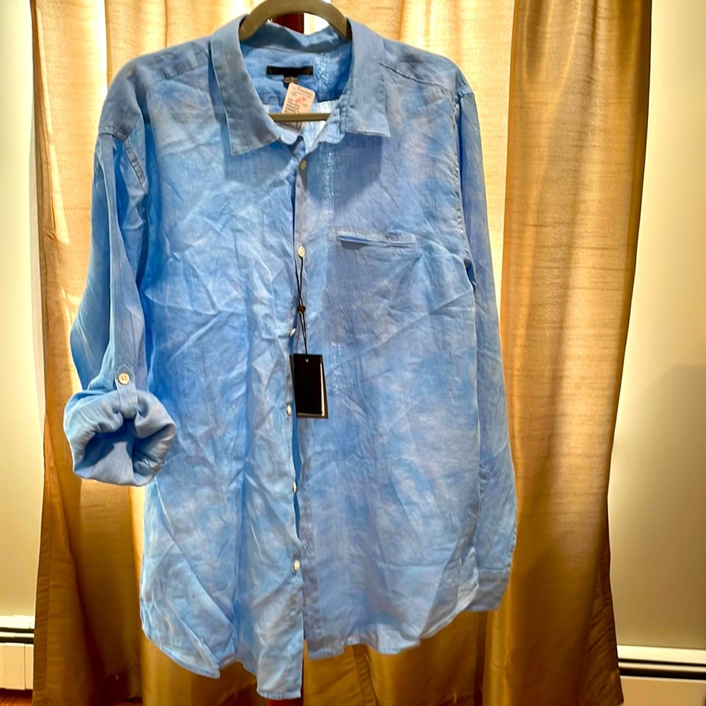John Varvatos NEW Gorgeous casual button shirt.  Sleeve roll-up, button.